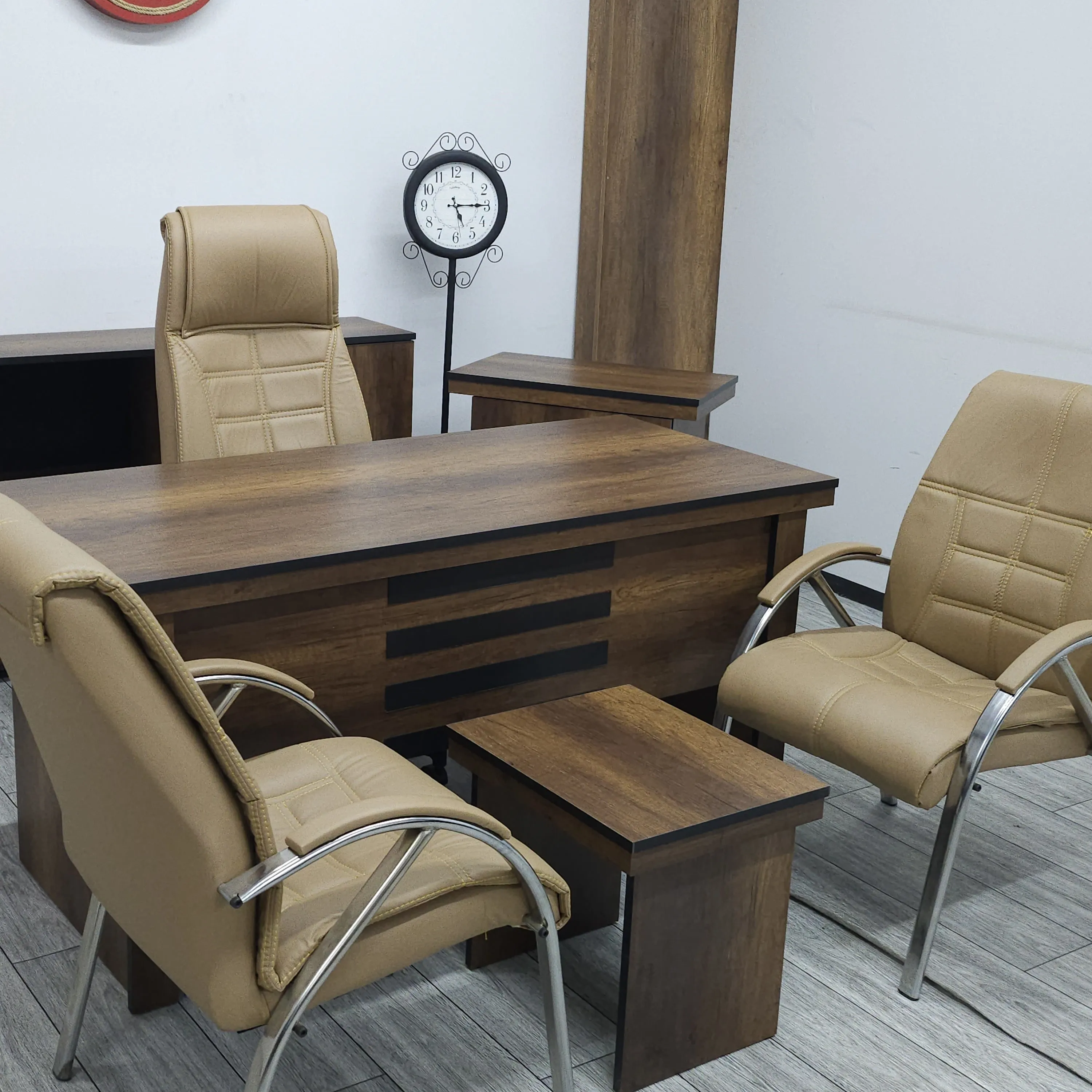 Tuna Takım - Üçgen Taba Koltuk Takımı